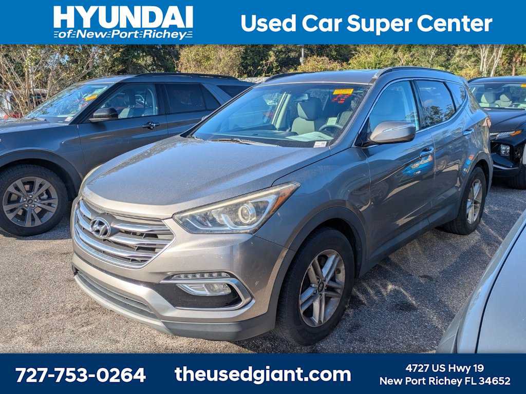 Used 2018 Hyundai Santa Fe Sport w/ 2.4L Value Package 02