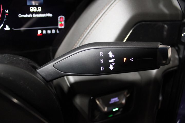 New 2026 GMC Yukon XL AT4 w/ AT4 Premium Plus Package AWD/4WD image 38