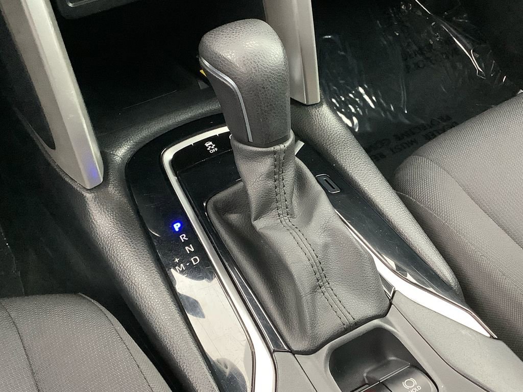 Used 2023 Toyota Corolla Cross LE image 23