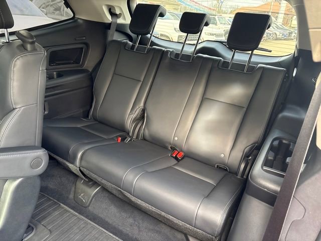 Used 2023 Subaru Ascent Limited image 14