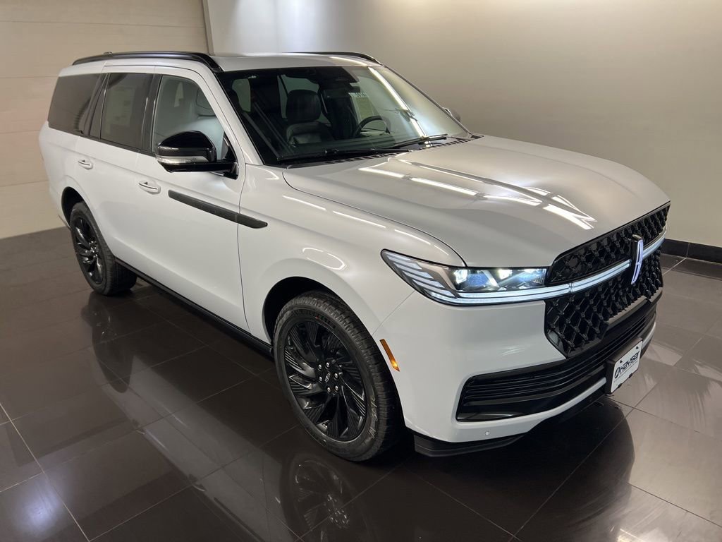 New 2026 Lincoln Navigator Reserve w/ Jet Appearance Package AWD/4WD video 1
