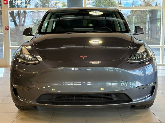 Used 2023 Tesla Model Y Long Range image 2