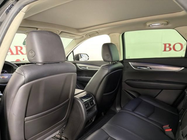 Used 2019 Cadillac XT5 Premium Luxury FWD image 14