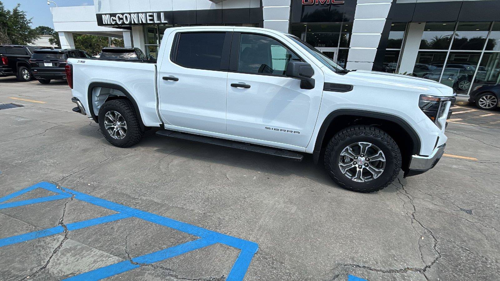 New 2026 GMC Sierra 1500 Pro w/ Pro Value Package AWD/4WD image 36