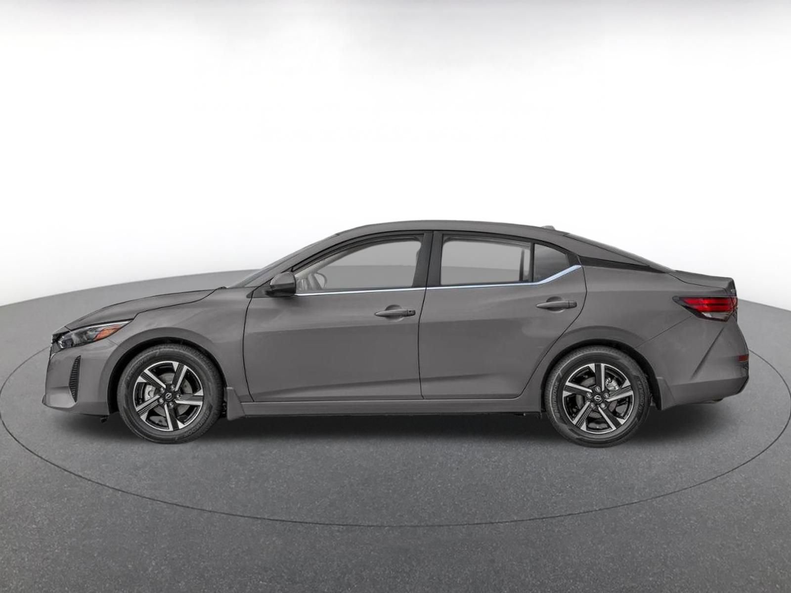 Used 2025 Nissan Sentra SV FWD image 3