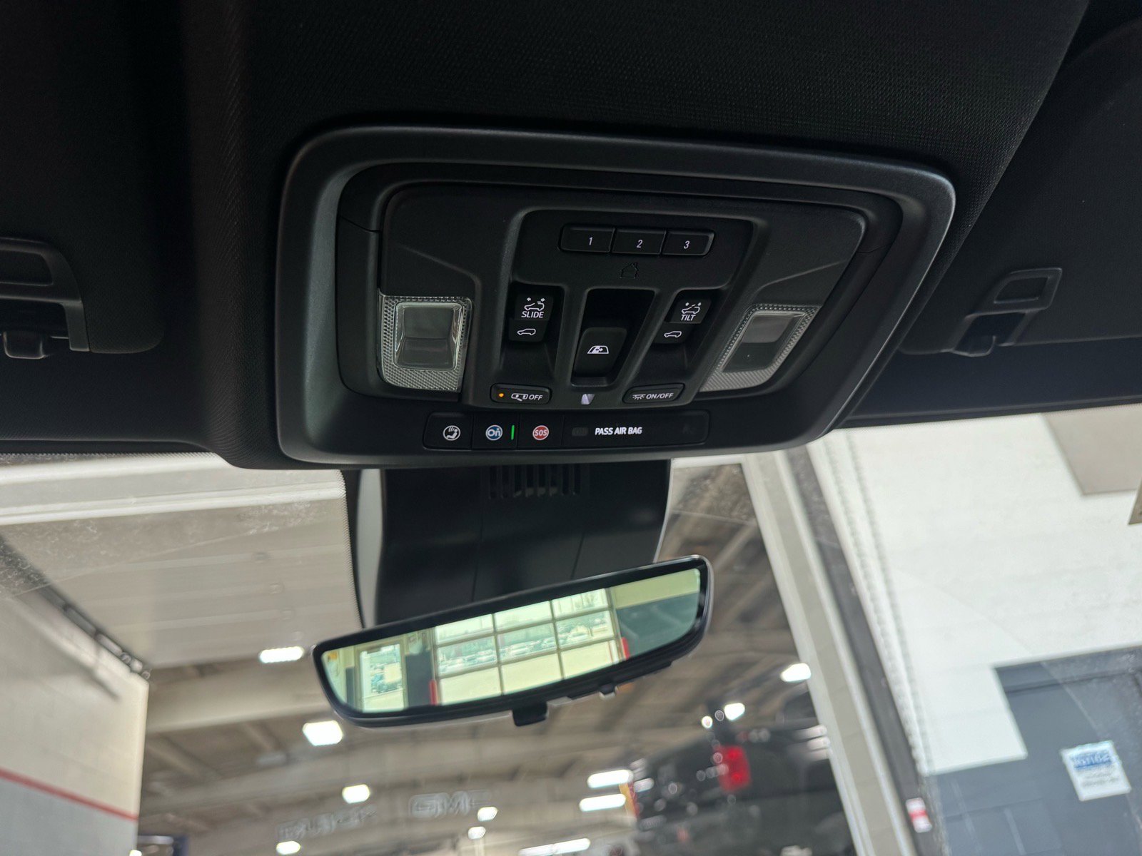 New 2026 GMC Sierra 2500 AT4 w/ AT4 Premium Plus Package image 19