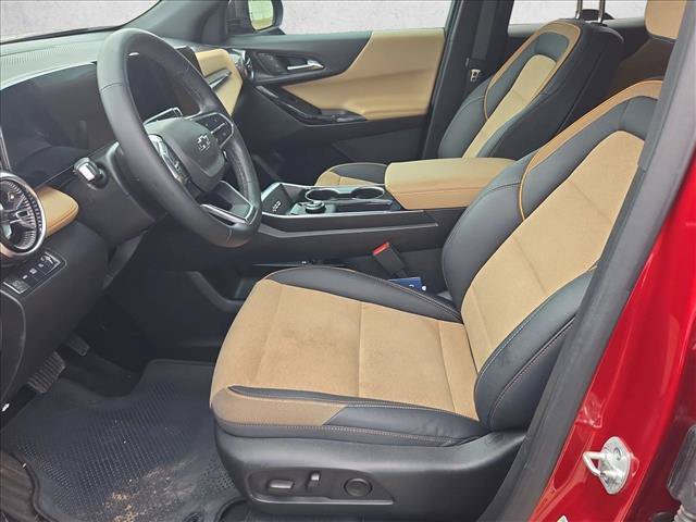 Used 2025 Chevrolet Equinox ACTIV AWD/4WD image 13