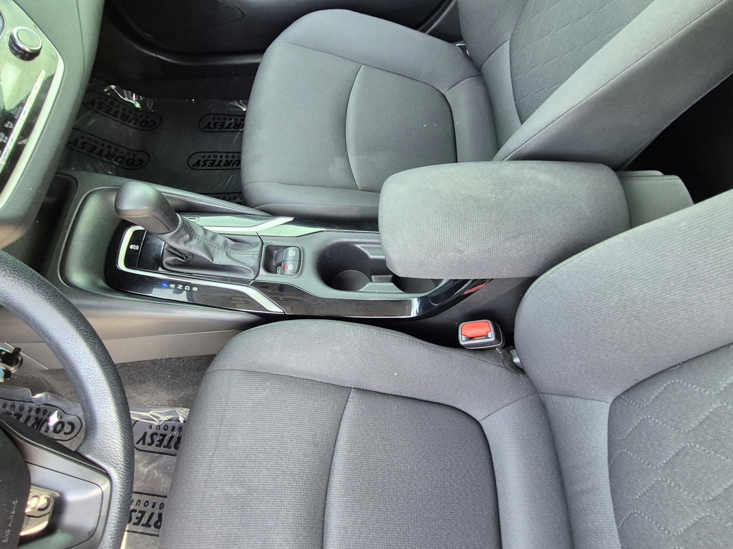 Used 2021 Toyota Corolla LE FWD image 20