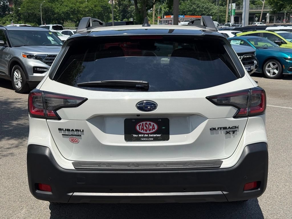 Used 2024 Subaru Outback Onyx Edition XT AWD/4WD image 9