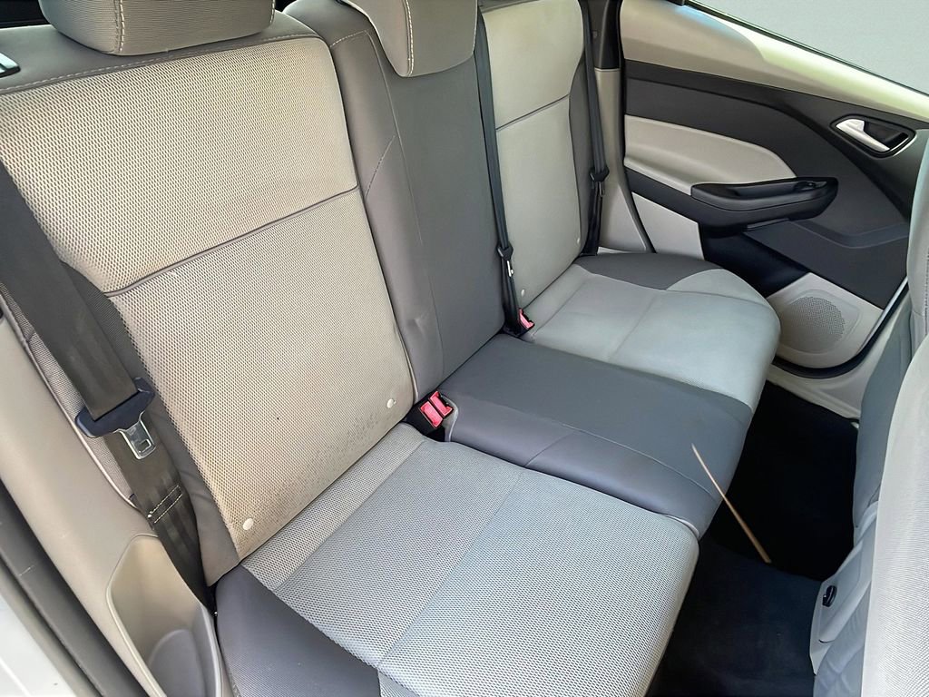 Used 2014 Ford Focus SE image 21