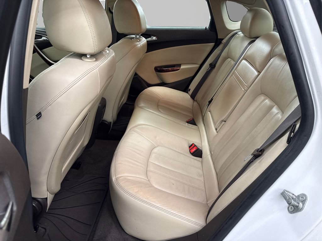 Used 2014 Buick Verano Leather image 10