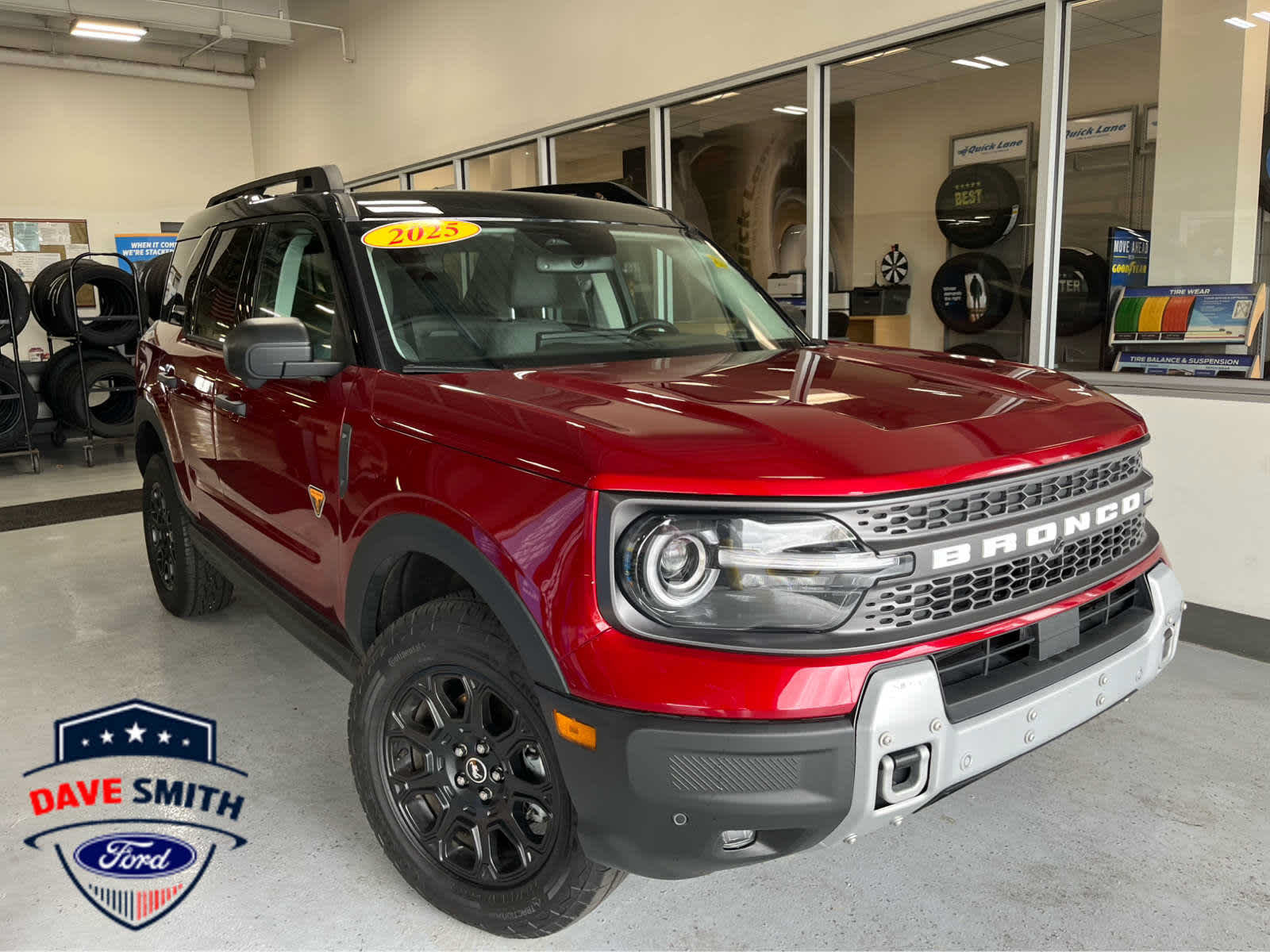 Used 2025 Ford Bronco Sport Badlands AWD/4WD image 2