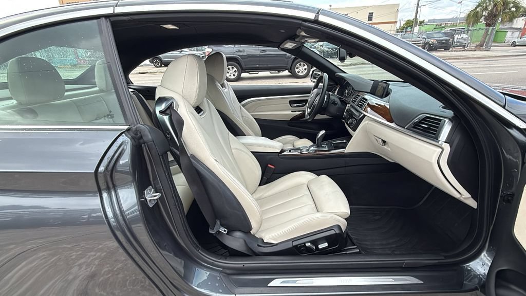 Used 2018 BMW 430i xDrive Convertible AWD/4WD image 38