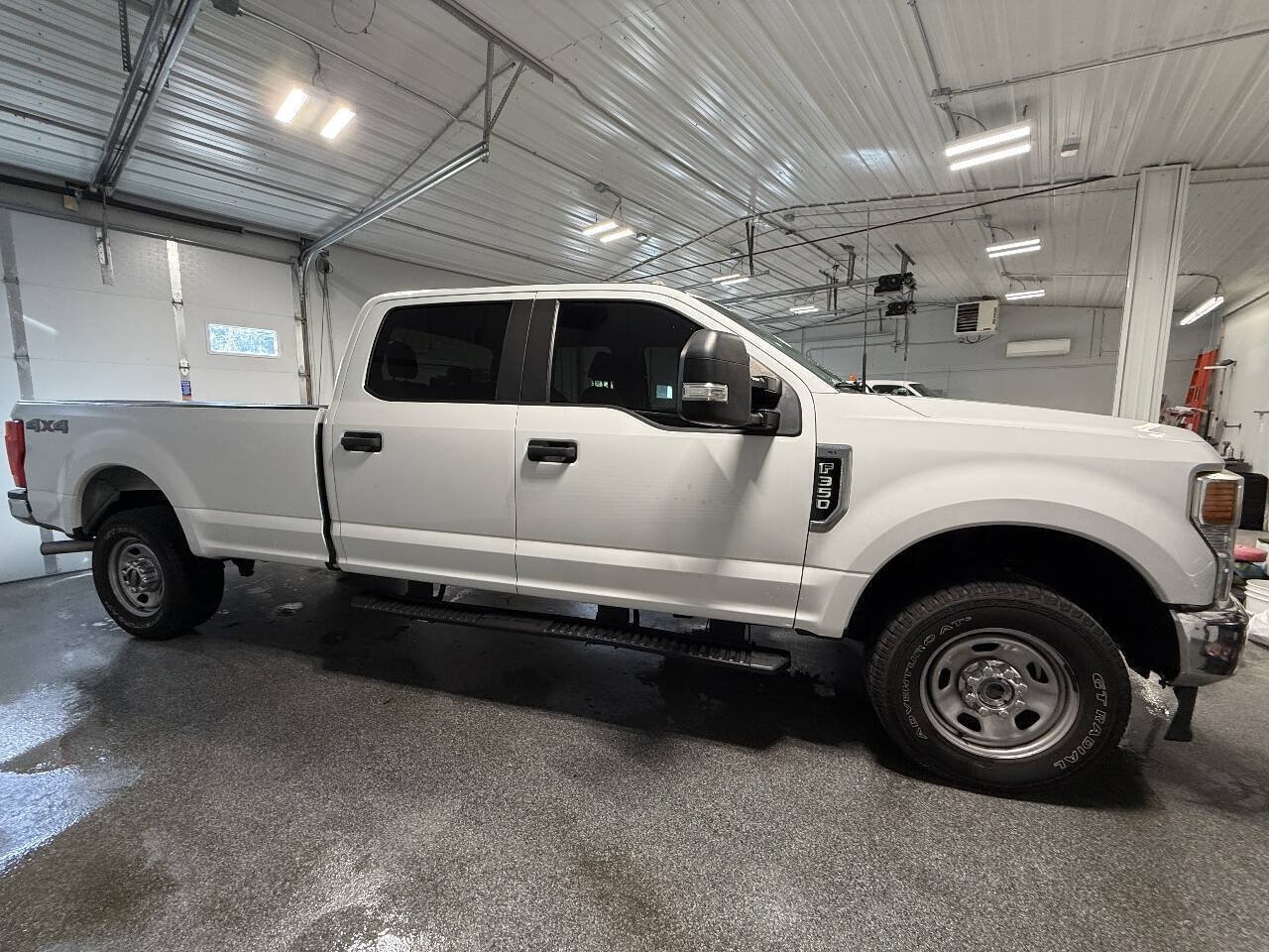 Used 2022 Ford F350 XL w/ Power Equipment Group AWD/4WD image 4
