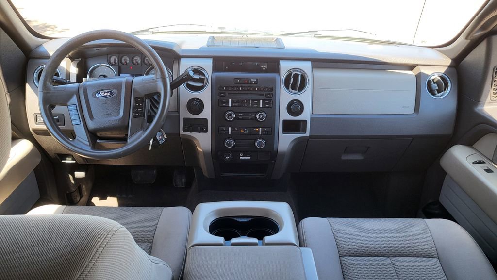 Used 2010 Ford F150 XLT image 27