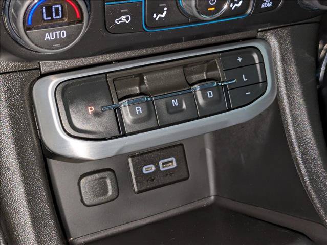 Used 2022 GMC Acadia SLE FWD image 13