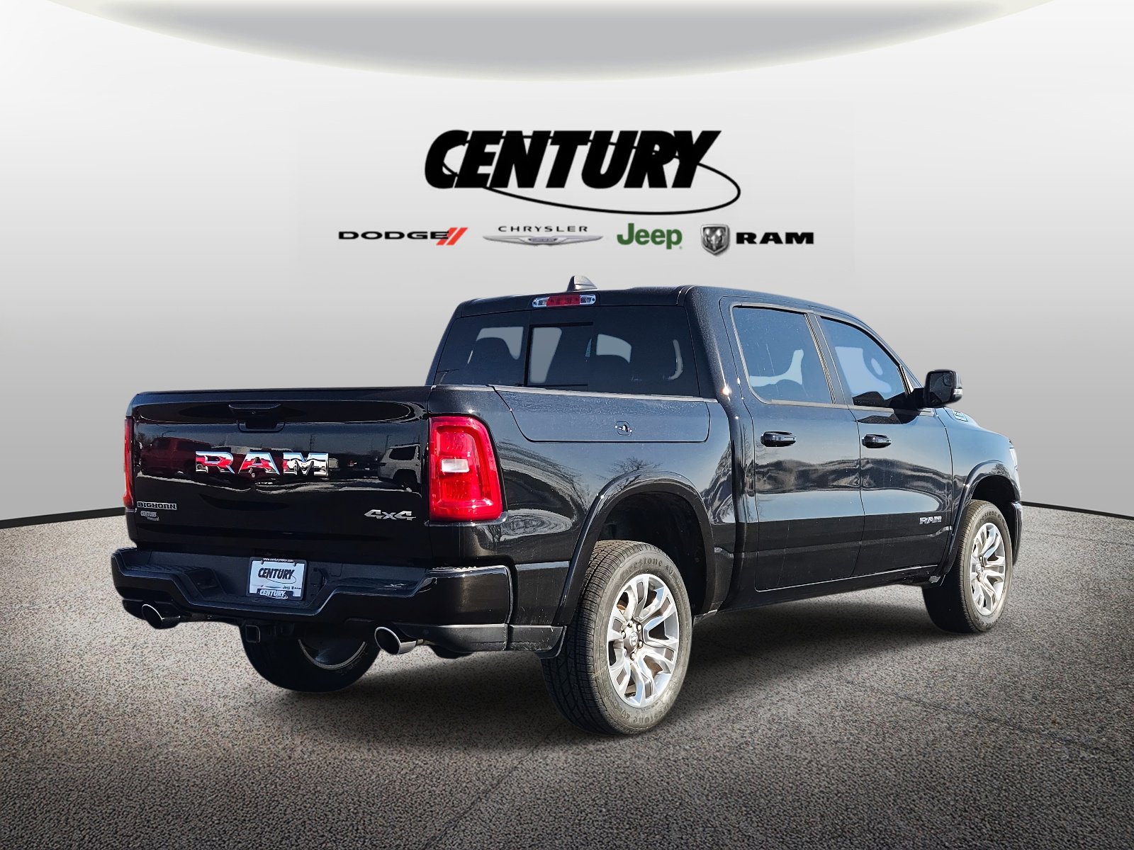Used 2025 RAM 1500 Big Horn AWD/4WD image 4