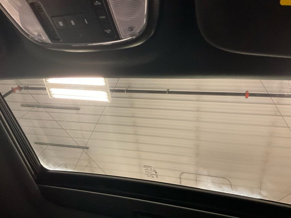 Used 2019 Dodge Durango R/T w/ Technology Group image 18