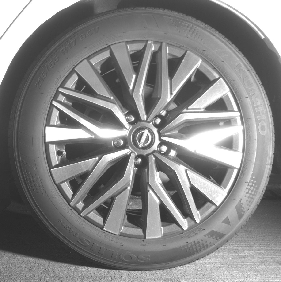 Used 2025 Nissan Altima 2.5 SV FWD image 14