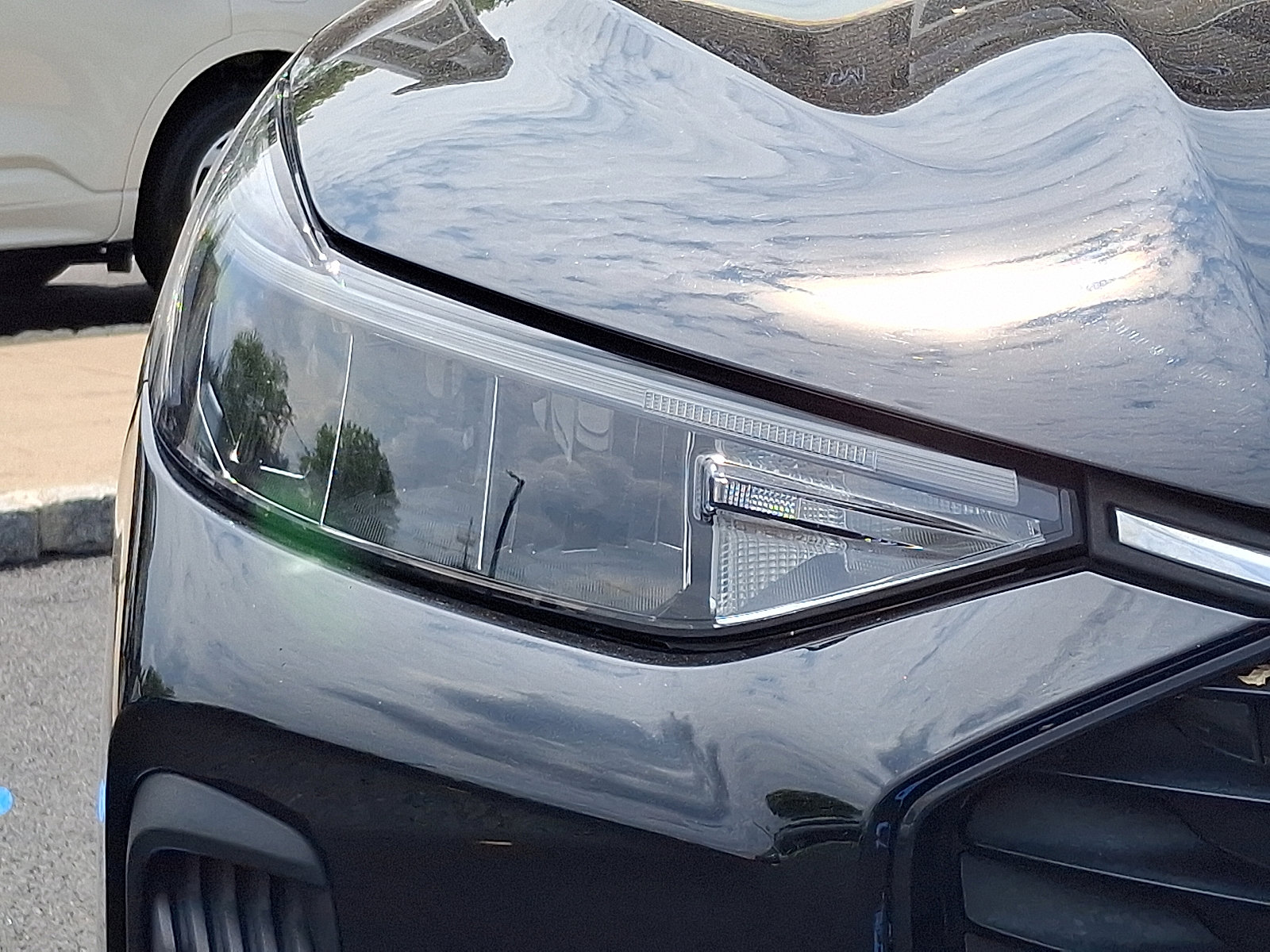 Used 2023 Ford Escape Active w/ Tech Pack #2 image 9