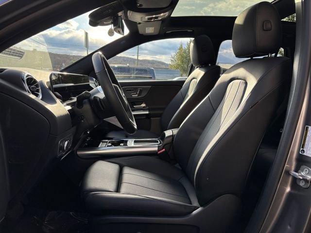 Used 2025 Mercedes-Benz GLA 250 4MATIC image 12