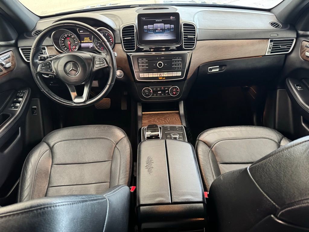 Used 2017 Mercedes-Benz GLS 450 4MATIC image 24