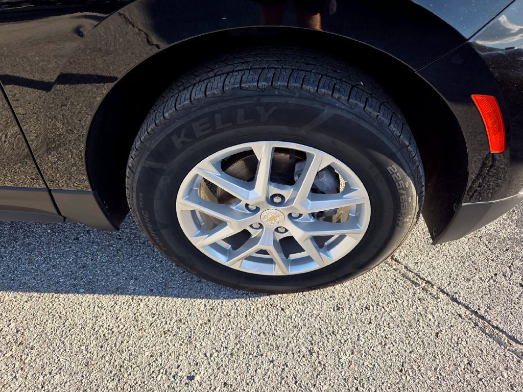 Used 2024 Chevrolet Equinox LT AWD/4WD image 19