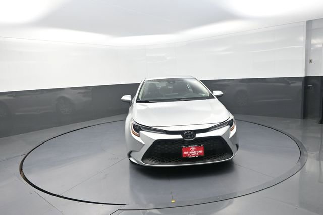 Used 2022 Toyota Corolla LE FWD image 28