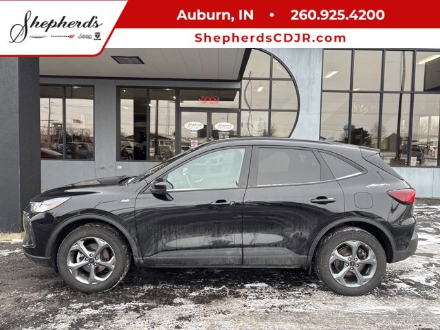 Used 2025 Ford Escape ST-Line Select