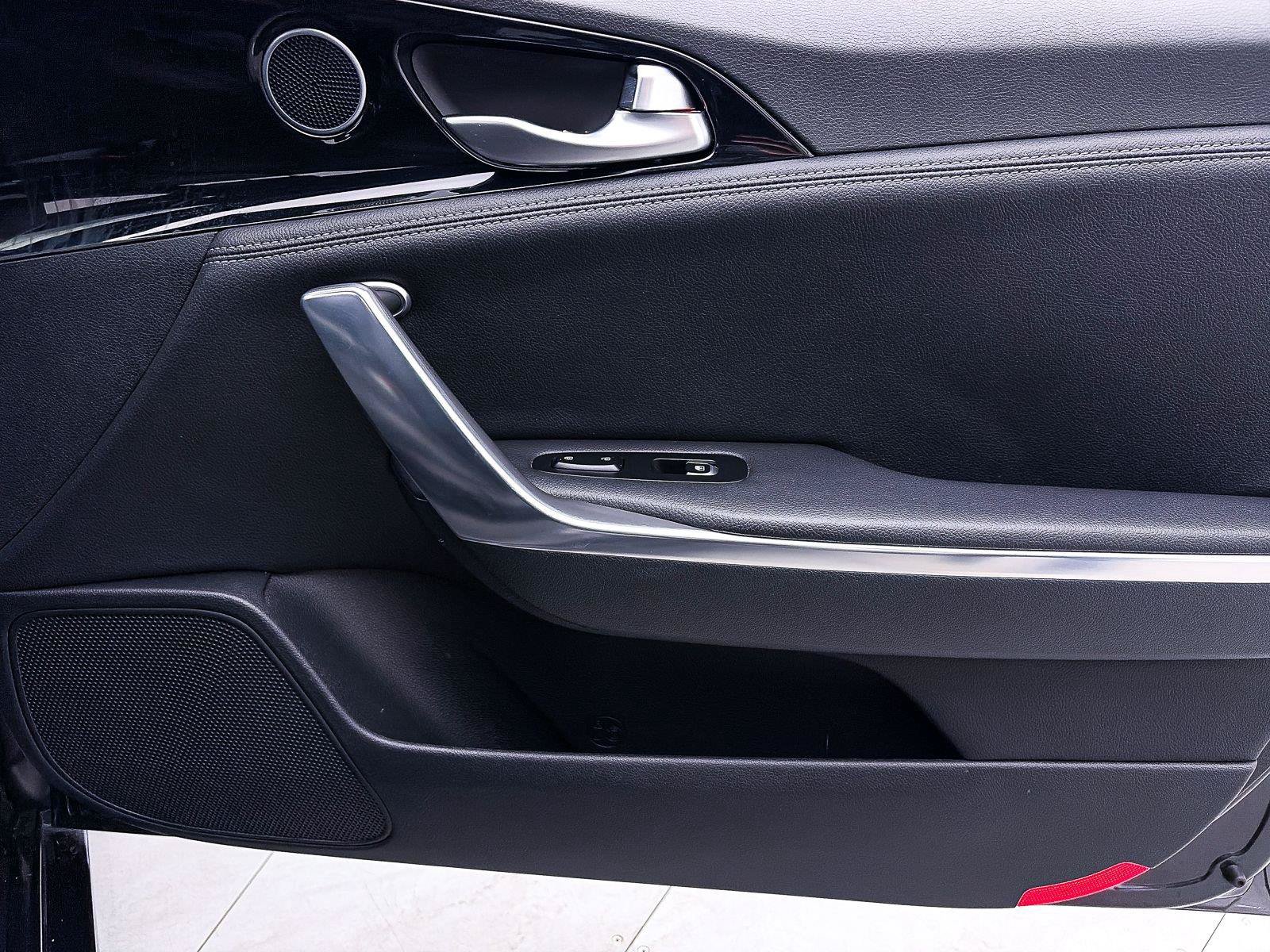 Certified 2023 Kia Stinger GT-Line RWD image 33