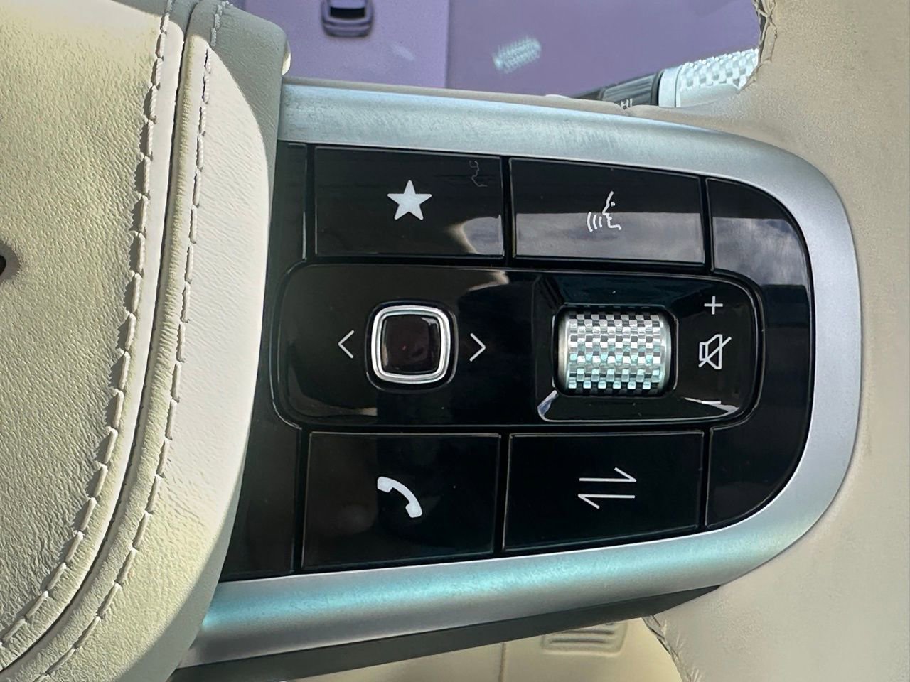 Used 2025 Genesis GV80 3.5T Prestige image 30