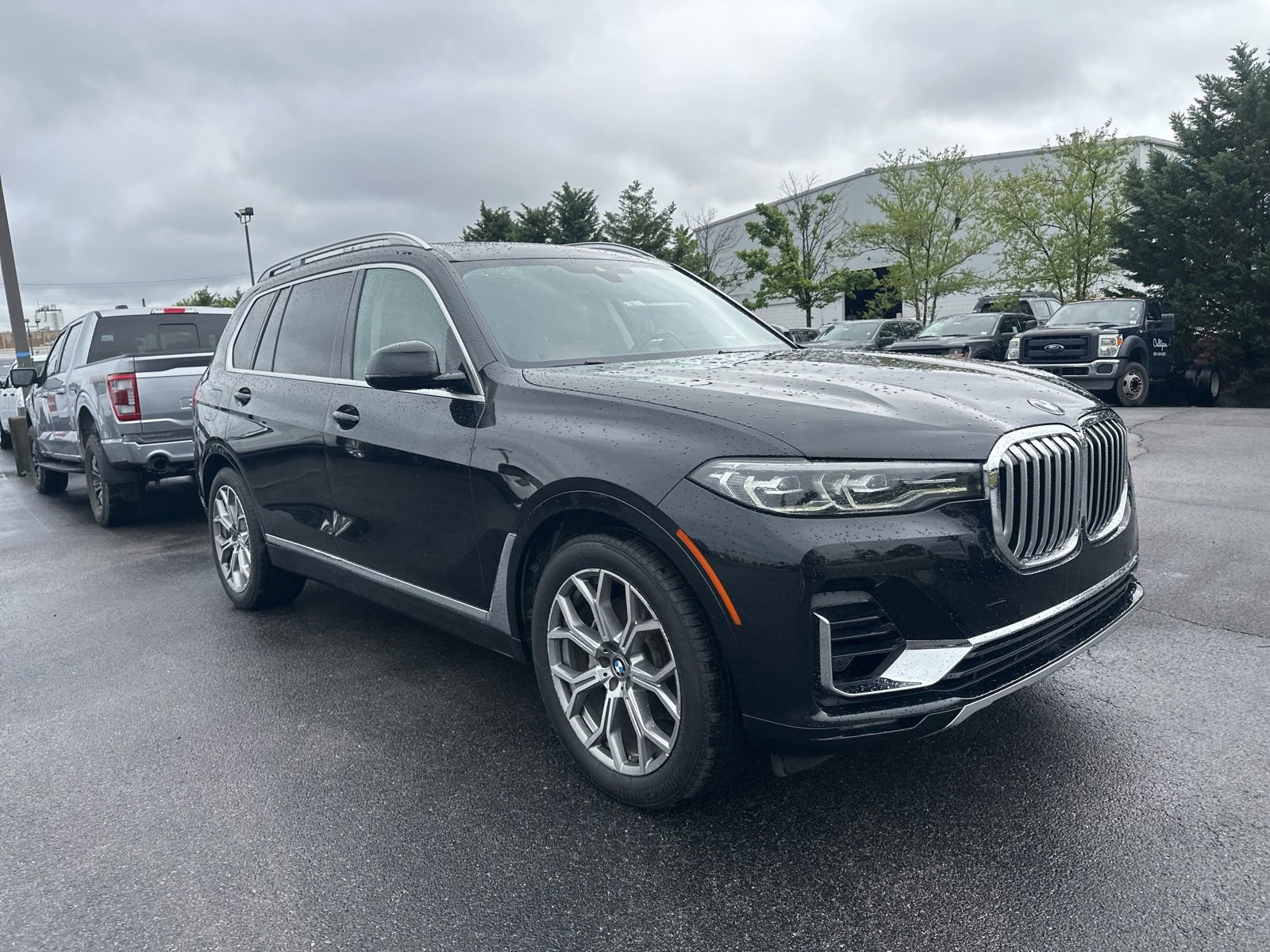 Used 2020 BMW X7 xDrive40i w/ Executive Package AWD/4WD image 2