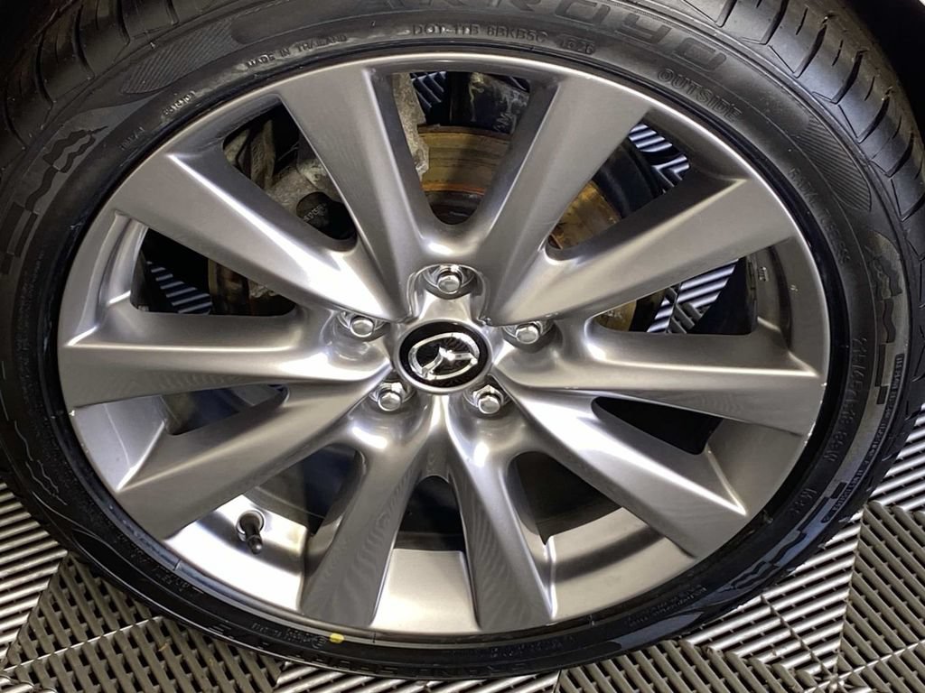 Used 2021 MAZDA MAZDA3 s AWD/4WD image 24