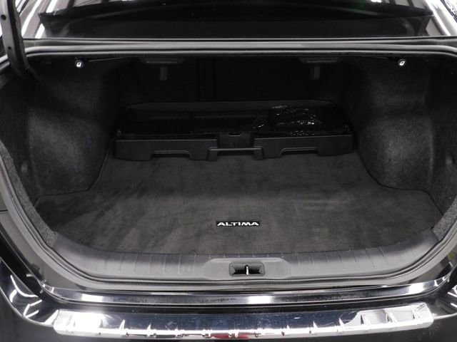 Used 2022 Nissan Altima 2.5 SR w/ Midnight Edition Package image 12