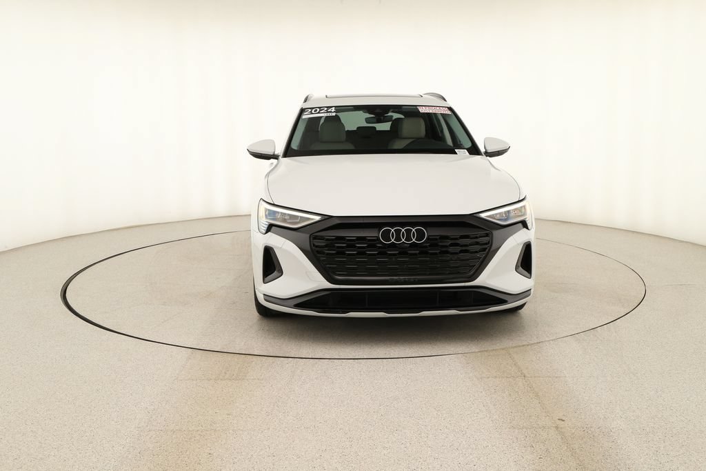 Certified 2024 Audi Q8 e-tron Premium AWD/4WD image 11