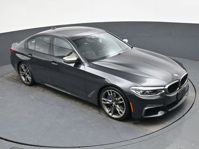 Used 2018 BMW M550i xDrive image 21