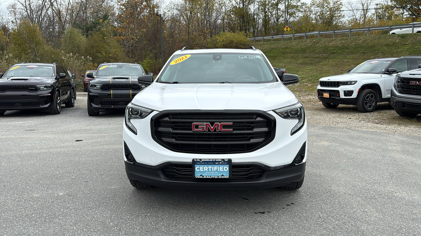 Certified 2021 GMC Terrain SLT w/ Infotainment Package II image 8