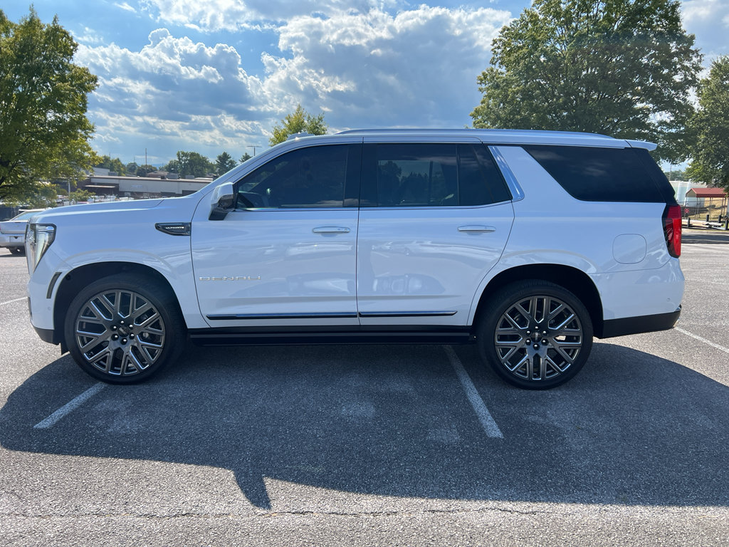 Used 2026 GMC Yukon Denali Ultimate AWD/4WD image 6