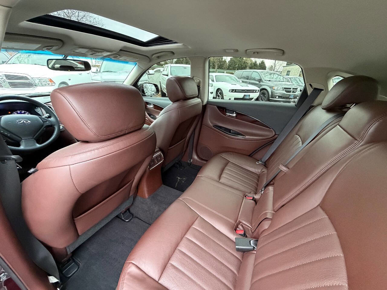 Used 2017 INFINITI QX50 AWD w/ Premium Plus Package image 37