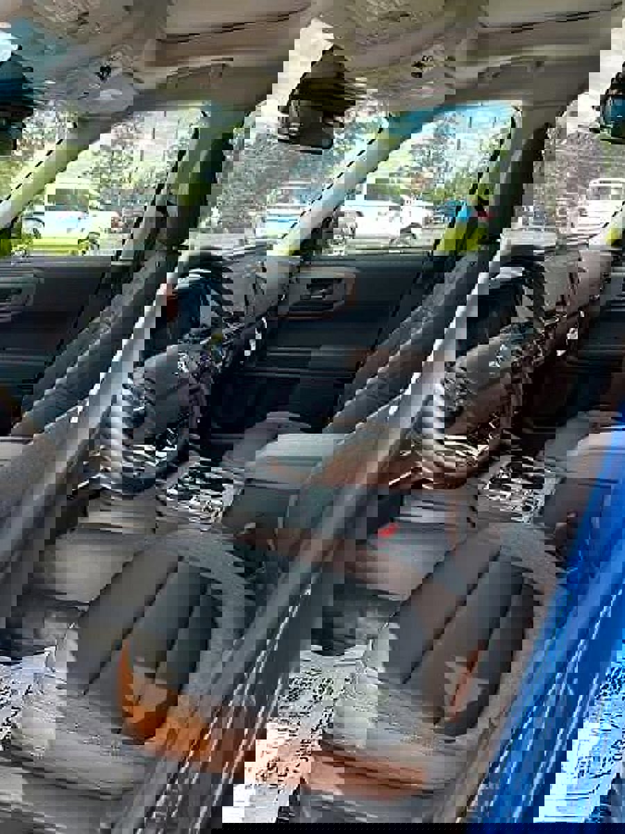 New 2025 Ford Bronco Sport Outer Banks w/ Sasquatch Outer Banks Package image 13