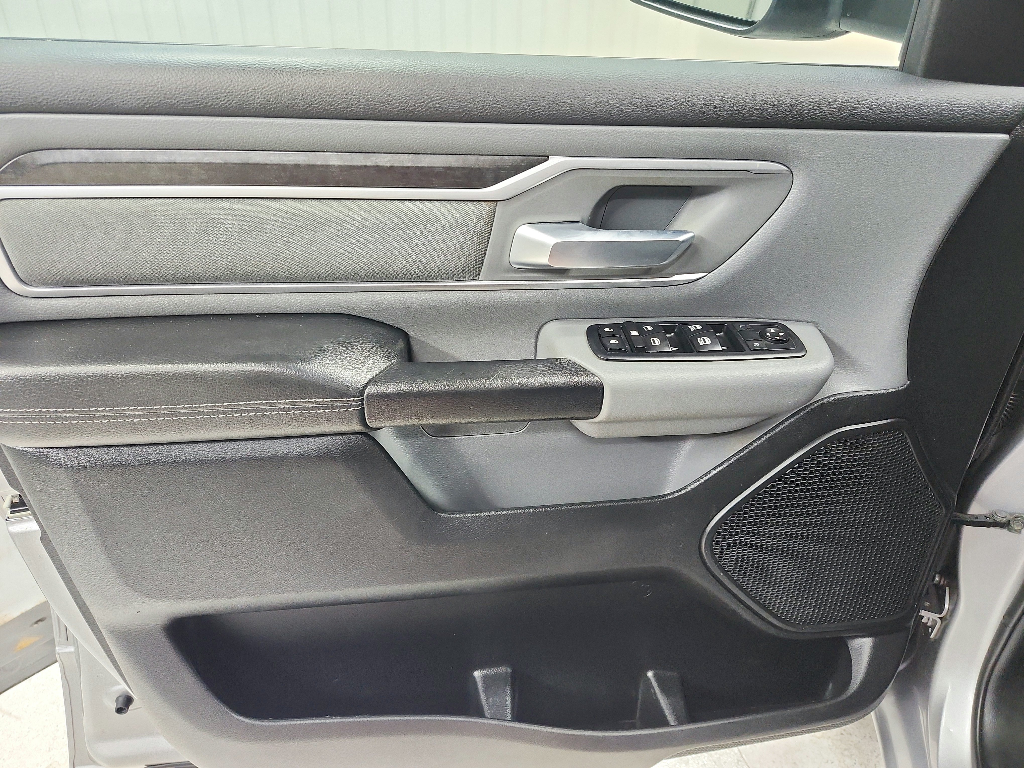 Used 2021 RAM 1500 Big Horn AWD/4WD image 31
