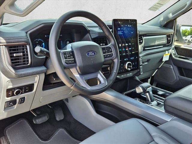 Used 2025 Ford F150 Lightning Flash AWD/4WD image 10