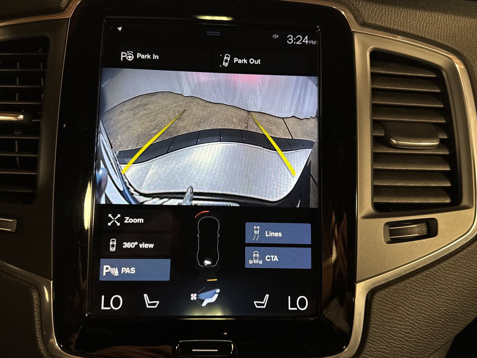 Used 2019 Volvo XC90 T6 Momentum w/ Advanced Package AWD/4WD image 21