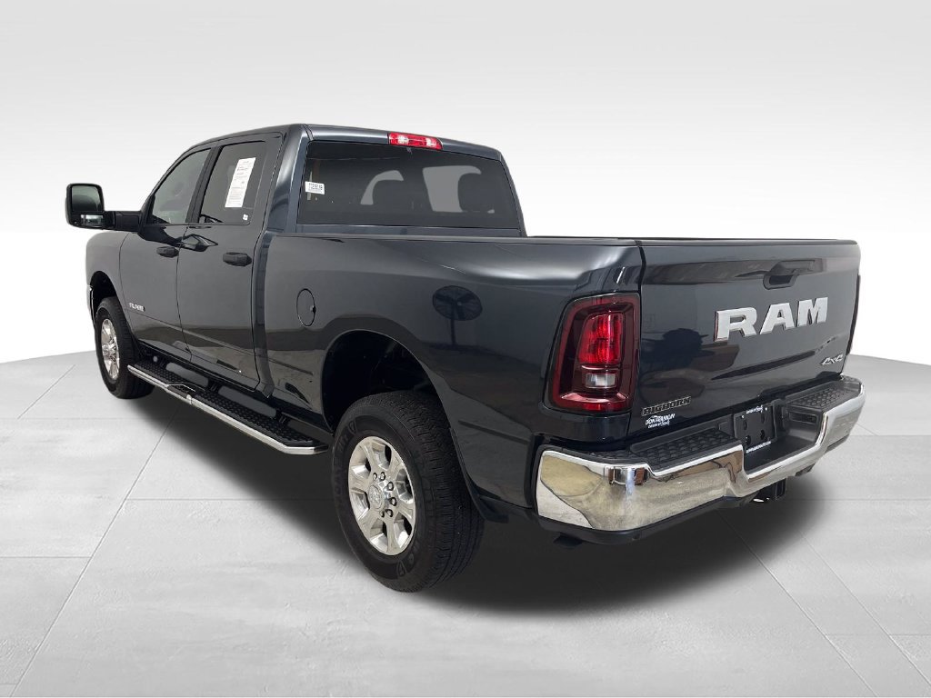 Used 2026 RAM 2500 Big Horn AWD/4WD image 3