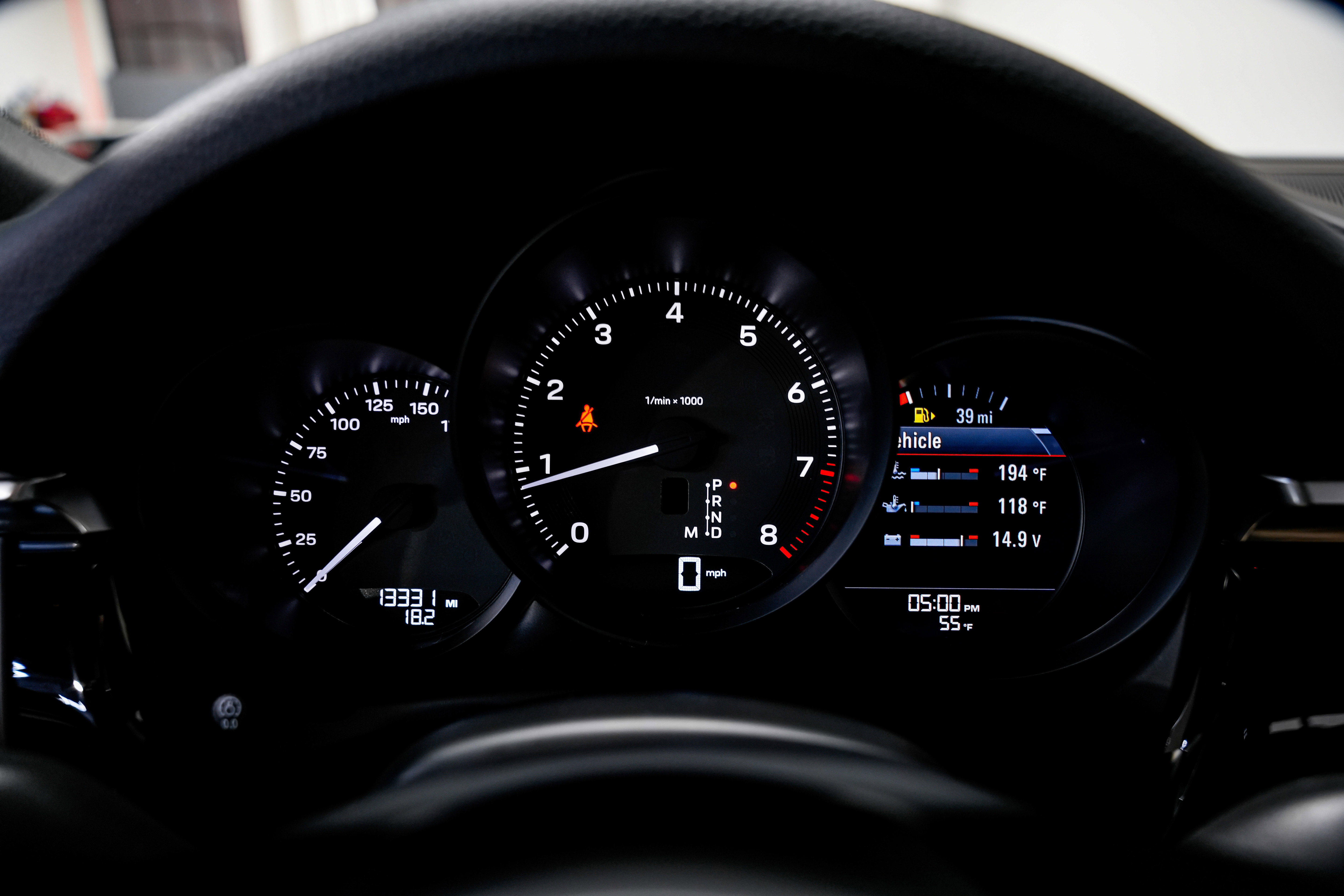 Used 2024 Porsche Macan image 11