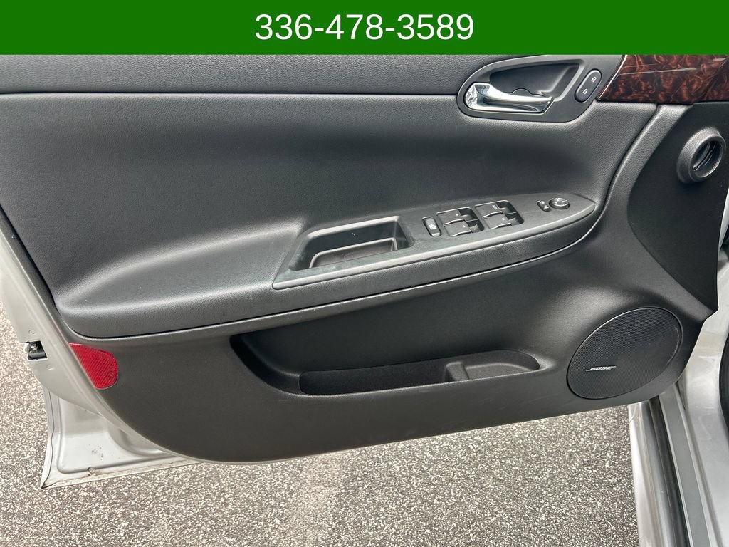 Used 2013 Chevrolet Impala LTZ FWD image 10