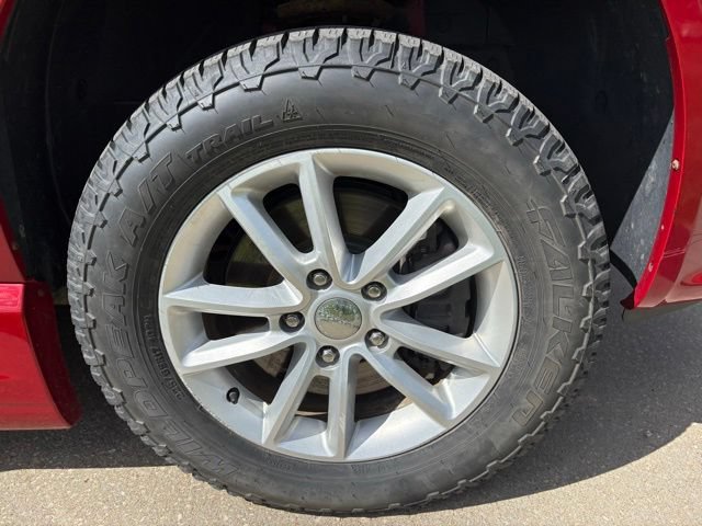 Used 2014 Dodge Grand Caravan SXT FWD image 9