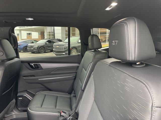 New 2026 Buick Enclave Sport Touring w/ Power Package image 17