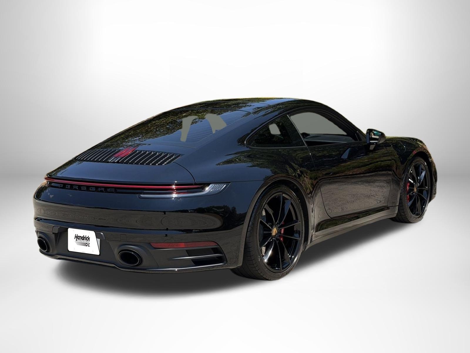 Used 2020 Porsche 911 Carrera S RWD image 3