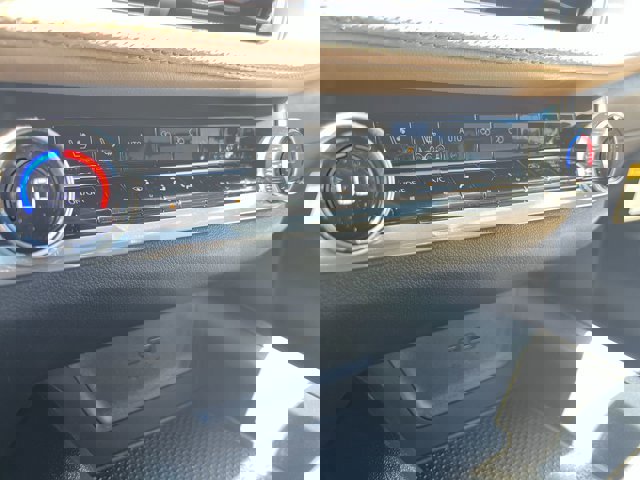 New 2026 Chevrolet Equinox ACTIV w/ Convenience Package III image 11